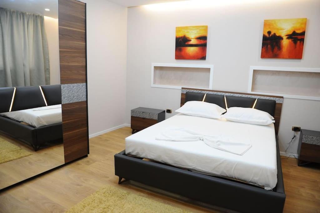 Grandpa House App.1 Apartment Tirana Bagian luar foto