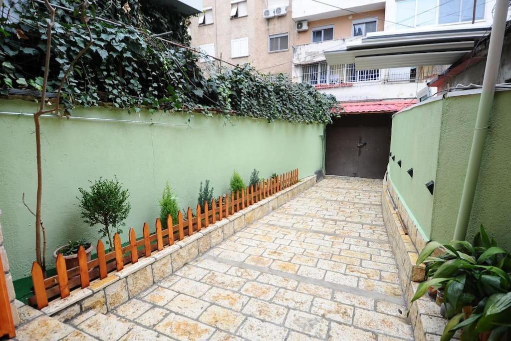 Grandpa House App.1 Apartment Tirana Bagian luar foto